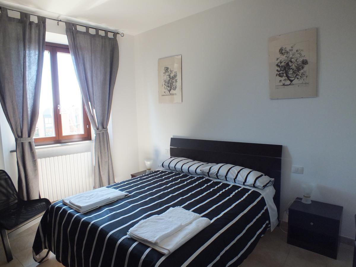 Il Torrione Bed and Breakfast Iesi Exterior foto